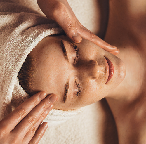Dewdi Nail and Head Spa